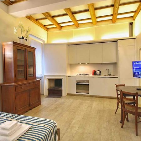 Cozy Studio Flat In Trastevere By Yourhost Рим Экстерьер фото